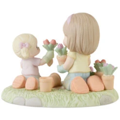 Precious Moments A Mother’s Love Makes A Garden Grow Figurine, 4.4" 7 Precious Moments A Mother’s Love Makes A Garden Grow Figurine, 4.4" -Hallmark Precious Moments Mother and Daughter Gardening Figurine 223010 04